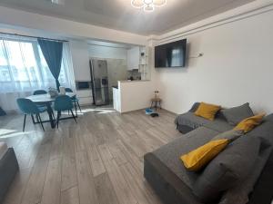 Studio 504 B2 ALMAR LUXURY RESIDENCE-Renting Apartments & Free Pool