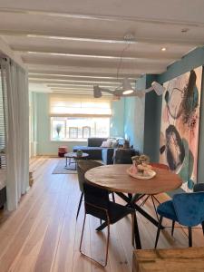 Fijne vakantiehuizen 50 mtr van het strand