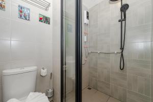 C175 Stylish Condo with Pool View D Condo Phuket