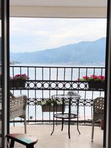 Apartment Lukiduki at the beach - Kotor