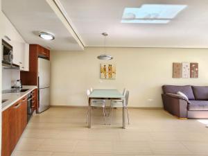 Spacious 2 Bedroom Flat in Playa de la Tejita