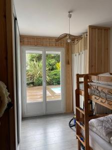 Maisons de vacances Villa piscine chauffee & spa sur le Bassin d Arcachon - proche plage et ocean : photos des chambres