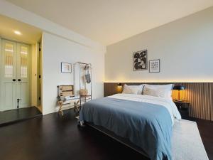 Charming Minimal 3BR Home Near BTS Ari, Bangkok