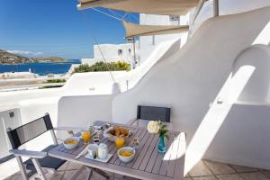 Yades Suites - Apartments & Spa Paros Greece