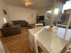 La Familia Apartmani