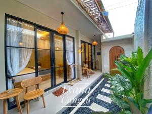 Lyana Canggu Guest house