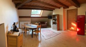 B&B / Chambres d'hotes Le Cedre Bleu - GITE : photos des chambres