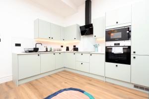 7min Central Bristol - Sleeps 7 - Free Parking