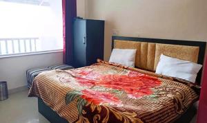 FabHotel Green Acres