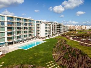 Bayline Algarve Apt – Beachfront, Spa, Lagoon View