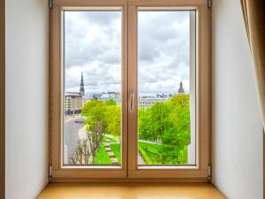 Monument View Residence