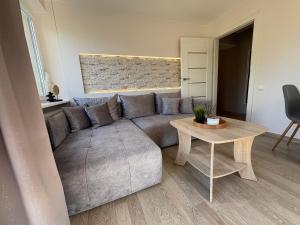 Comfort Stay - Central location - Balcony No 23