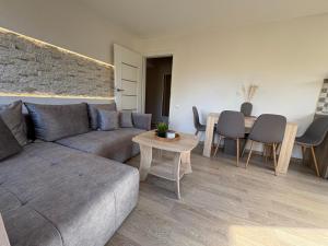 Comfort Stay - Central location - Balcony No 23