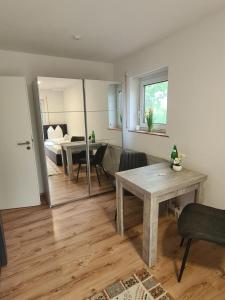WellandHome Aalen - Business Apartment - 4 single beds