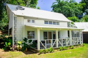 Riomana Villas Resort & Cafe