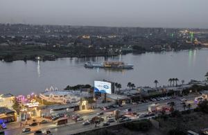 Nile Retreat The perfect Nile and Pyramids View in Maadi شقة فندقية علي النيل مباشرة