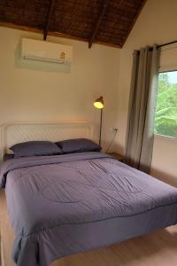 Royal mountain view (วิวเขาหลวง)