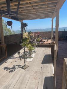 Appartamento con Vista Mare e Piscina a Casa Vuscichè