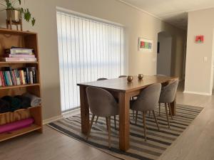 Twin Gables, centrally located 2 bedroom apartment