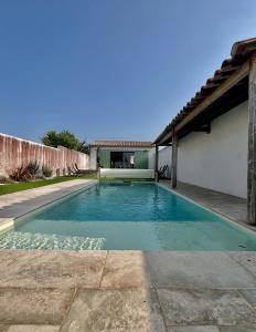 Maisons de vacances Villa avec Piscine chauffee, a 5mn de la plage : photos des chambres