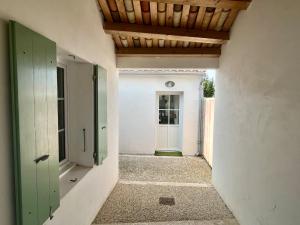 Maisons de vacances Villa avec Piscine chauffee, a 5mn de la plage : photos des chambres