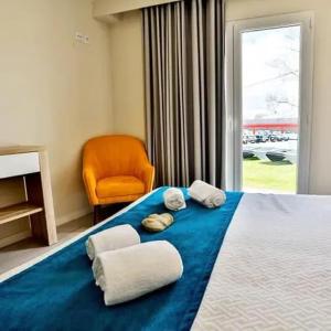 Charming House Atalaia + Pool