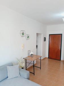 One Bedroom Beachfront Retreat! Comfortable Stay!