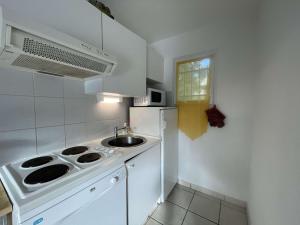 Duplex T3 6 pers avec terrasse, piscines et parking - Salavas - FR-1-382-32