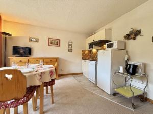 Appartements 3 pieces avec terrasse et parking a Praz-Sur-Arly - 900m des pistes - FR-1-603-109 : photos des chambres