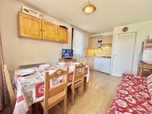 Appartements 3 pieces avec terrasse et parking a Praz-Sur-Arly - 900m des pistes - FR-1-603-109 : photos des chambres