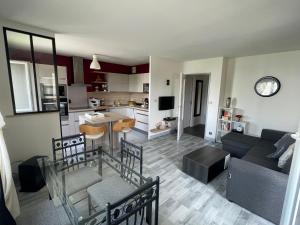 Proche Chartres et Colisée