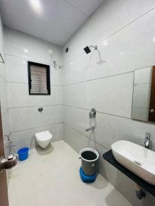 Raj Resort - Luxury Lodge & Stay