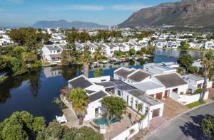 Spearhead on Lake Accommodation-5A