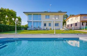 Diamond Lake View - Prestige Villa a 100m dal Lago