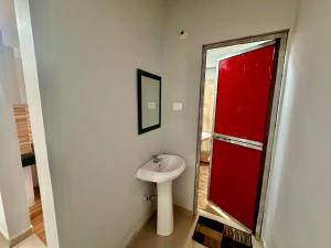 2BHK Simple Living 405