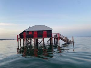 Maisons de vacances Villa piscine chauffee & spa sur le Bassin d Arcachon - proche plage et ocean : photos des chambres