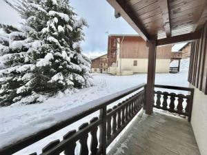 Appartements Studio Cabine, 4 Pers. - Balcon, Parking Prive, a 100m des Pistes et Commerces - FR-1-595-77 : photos des chambres