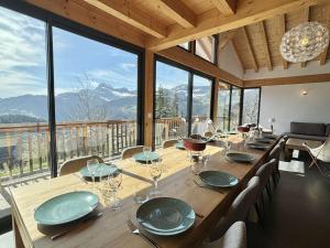 Chalet 8 pièces à Notre-Dame-de-Bellecombe - 15 personnes - FR-1-595-1