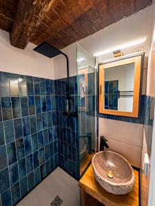 Gîte T2 à 5mn du Circuit Paul Ricard et du village du Castellet et à 10mn des plages de Saint-Cyr-sur-mer, Bandol et Sanary