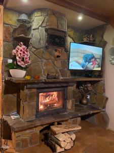 Domek Nad Rozlewiskiem z kominkiem