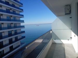 Апартаменты в Батуми на берегу моря Mziuri Gardens