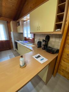 WOODEN HOUSE IN IOANNINA