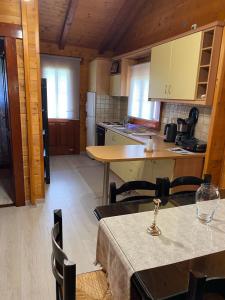 WOODEN HOUSE IN IOANNINA