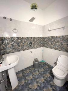 HOM House of MannMauji Riverside kasol