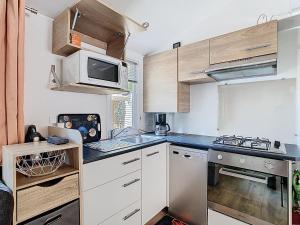 Mobil-Home CL 18 à Vias - La Carabasse - Camping Siblu avec piscine payante