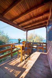 Yeniliman Bungalov Evleri - Ilgın Adlı Ev-Karaburun- İzmir