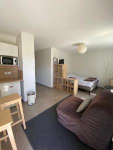Appartements Appartement avec Balcon Immeuble Standing : photos des chambres