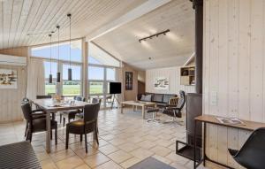 Holiday Home Sivsangervænget Tarm