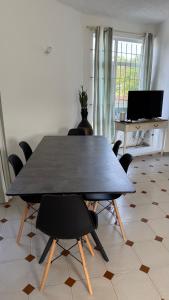 Lakaz Bigorno - Villa 200m from Blue Bay Beach