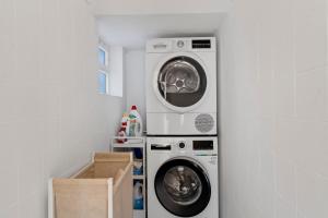 Boavista-Pool, 4 min to beach!